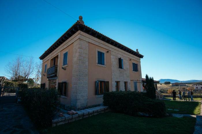 Posada De Robledillo Robledillo de la Jara Exterior photo